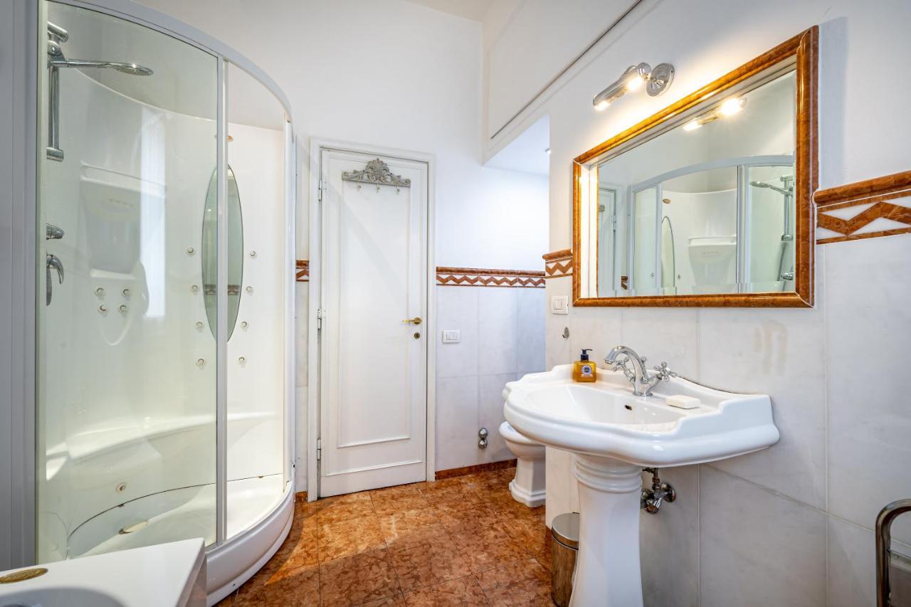 Yid D'Azeglio Luxury Apartment With Parking Florenz Exterior foto