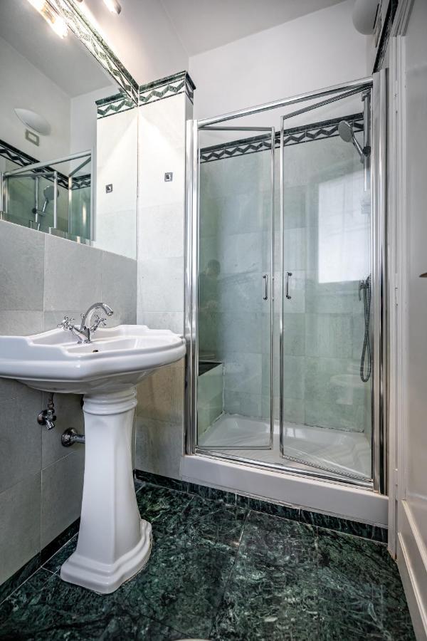 Yid D'Azeglio Luxury Apartment With Parking Florenz Exterior foto
