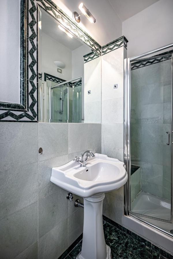 Yid D'Azeglio Luxury Apartment With Parking Florenz Exterior foto